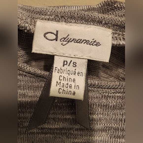 DYNAMITE Long t-shirt - Picture 3 of 3